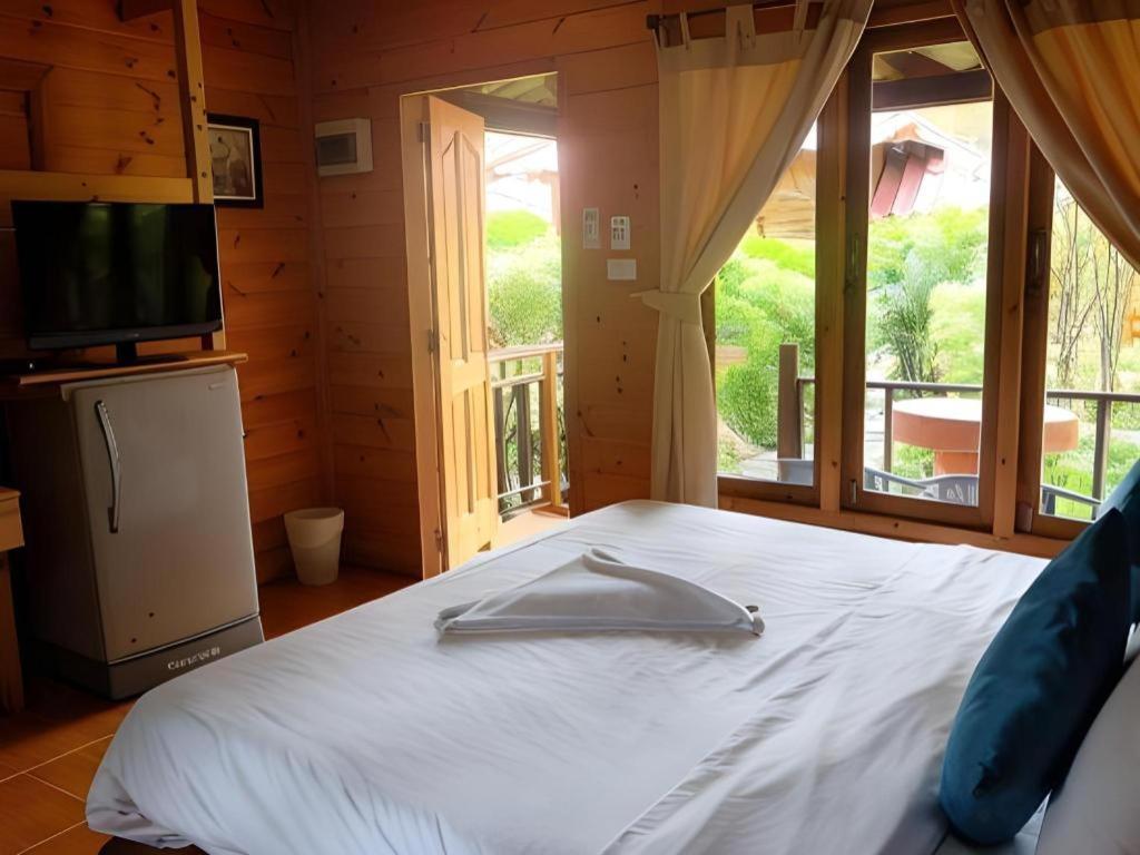 Tonsak Resort Koh Samet Exterior photo